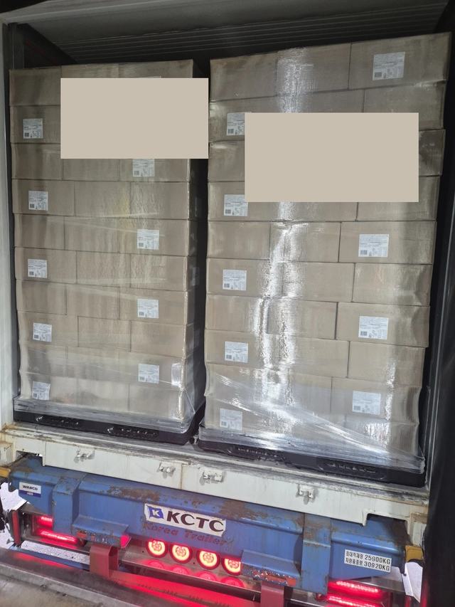 Full pallets, packed and wrapped for export